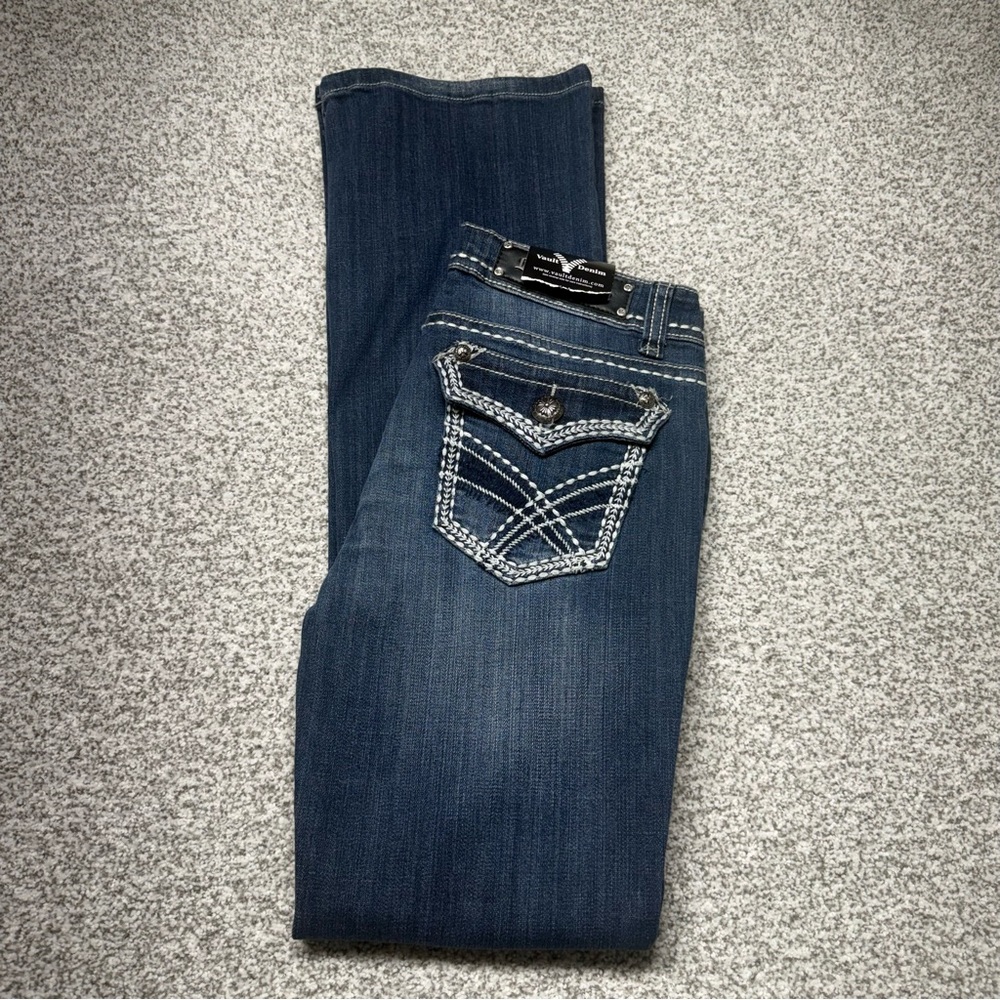 NWT‎ Women’s LA Idol Dark Blue Wash Bootcut Jeans Embellished Pockets Sz 9x34